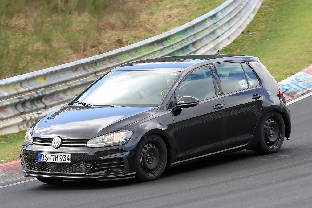 New Volkswagen Golf Mk8 High Tech Cabin Design Shown Autocar