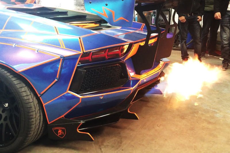 Video Liberty Walk Aventadors Causing Havoc With Some