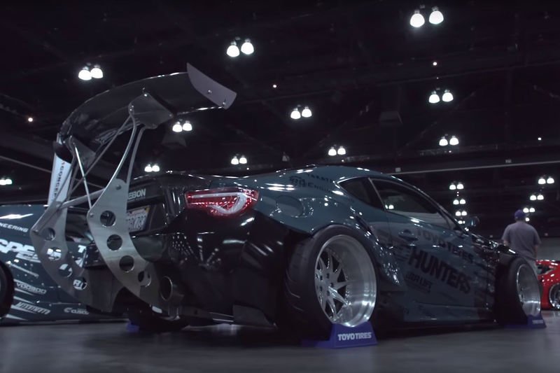 Video Autocon 2016 La Showcasing Some Of The Best Custom Cars Autocon Always Pulls In The Most Radical And Amazing Custom Builds Around Usa This Year S Event Was No Diffe